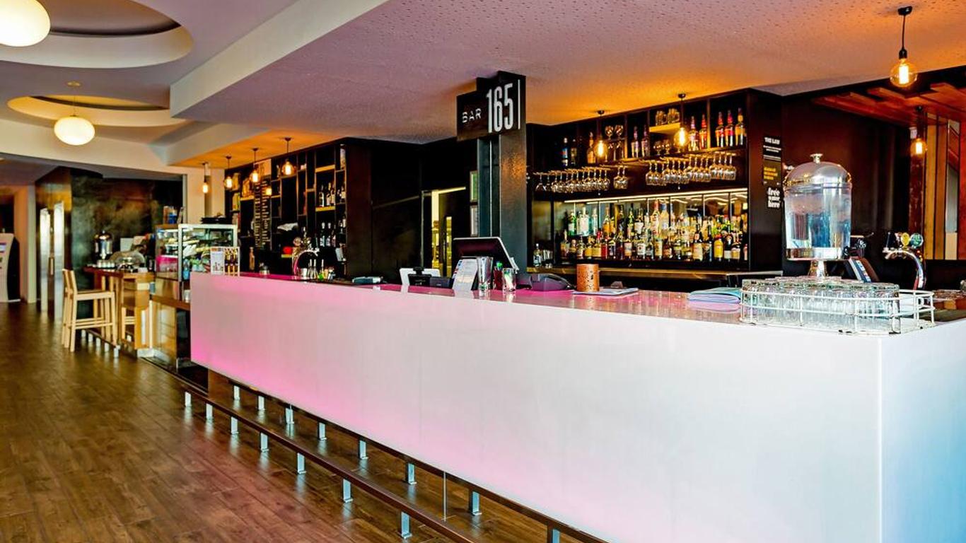 BreakFree on Cashel Christchurch