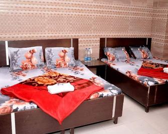 Asha Guest House - Amritsar - Chambre