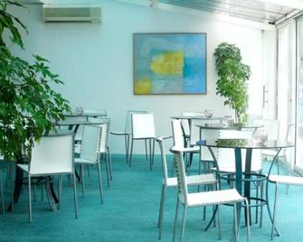 Aqua Hotel - Punta del Este