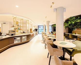 The Cornr Hotel - Nieuwpoort - Ресторан