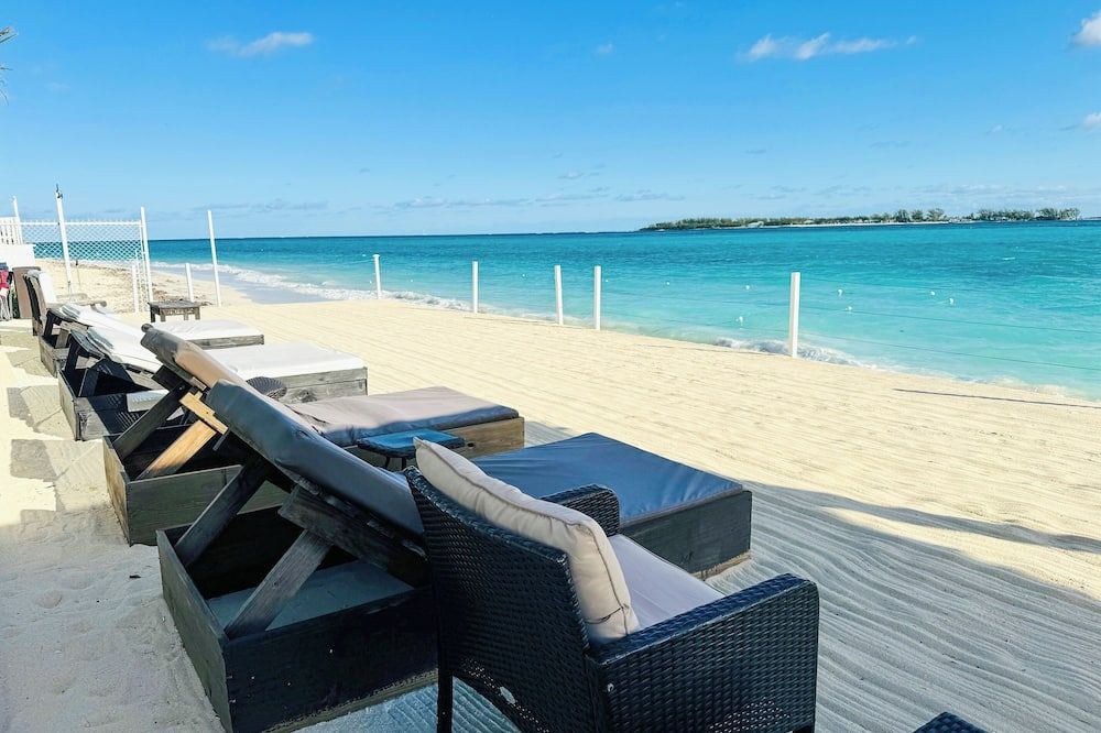 Blue Ocean Village - Nassau - Strand