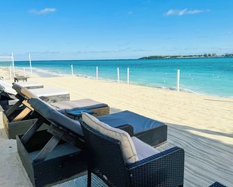 Blue Ocean Village - Nassau - Beach