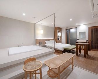 Simjak Hotel by Anook - Hwaseong - Slaapkamer
