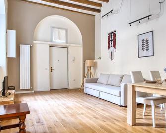 Urban & Stylish Loft - Via Farini - Milano - Soggiorno