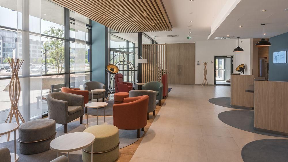 Premier Inn Köln City Süd - Köln - Lobby