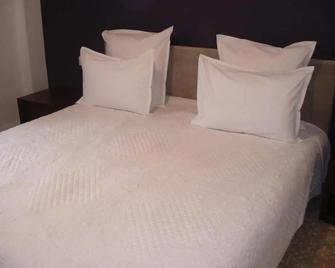 Eden Boutique - Bucharest - Bedroom