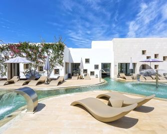 Grand Palladium White Island Resort & Spa - Sant Jordi de ses Salines - Piscina