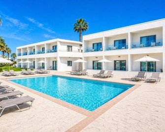 Vergina Sun Hotel Apartments - Faliraki - Basen