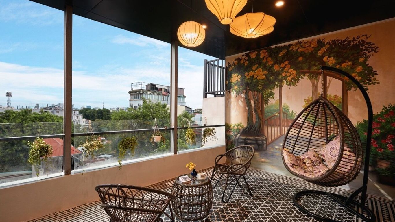 Eliana Signature Hanoi Hotel