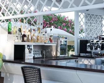 Camping La Scogliera - Santa Cesarea Terme - Bar