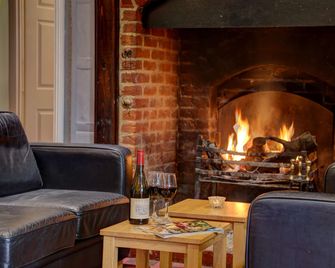 The Judds Folly Hotel, Sure Hotel Collection by Best Western - Faversham - Bar