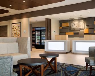 Holiday Inn Express & Suites Savannah W - Chatham Parkway - Savannah - Front desk