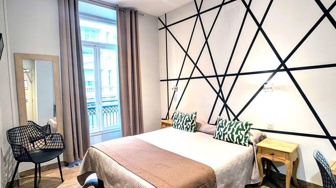 H33 Hôtel