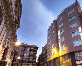 Hotel RH Murcia Centro - Murcia - Rakennus