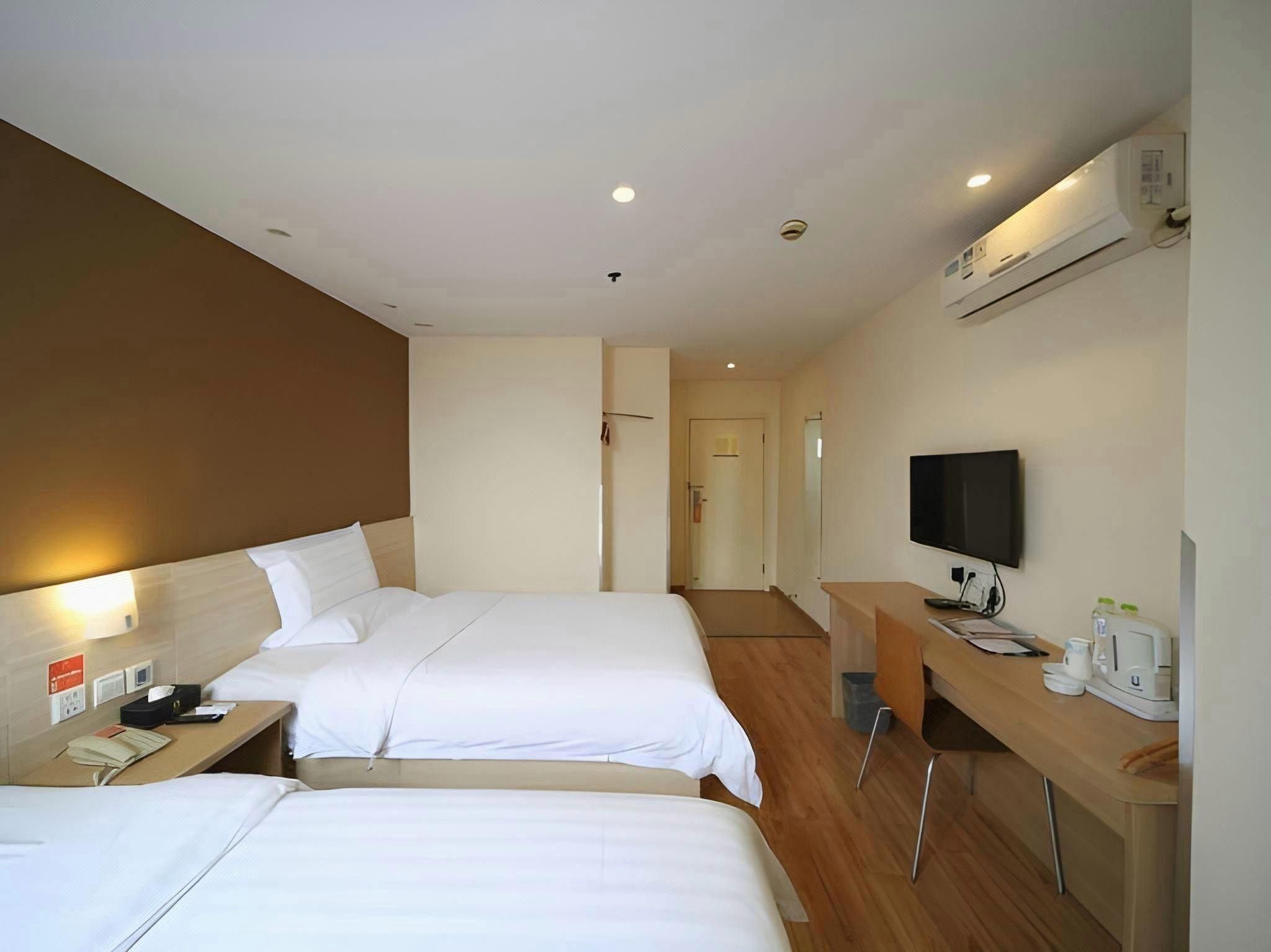 7Days Inn Chongqing Shapingba Pedestrian Street - تشونغتشينغ - غرفة نوم