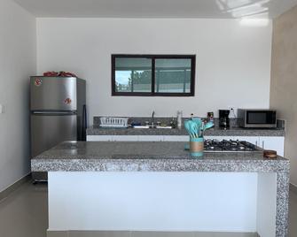 Beach home with private pool - Chicxulub Puerto - Cocina