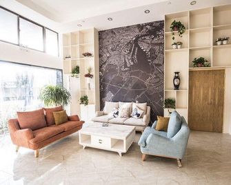 Lan'o Shangpin Hotel Xiangshuihua Never Sleeping City - Yancheng - Area lounge