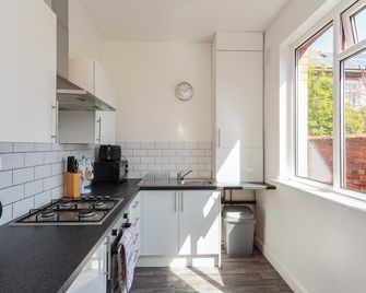 Cherry Property - Mulberry Suite - Blackpool - Cuisine