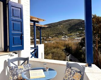 Jasmine of Cyclades - Kini - Balcón