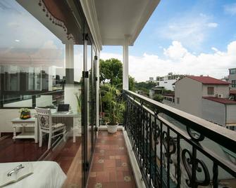 Trang Trang Premium Hotel - Hanoi - Balcony