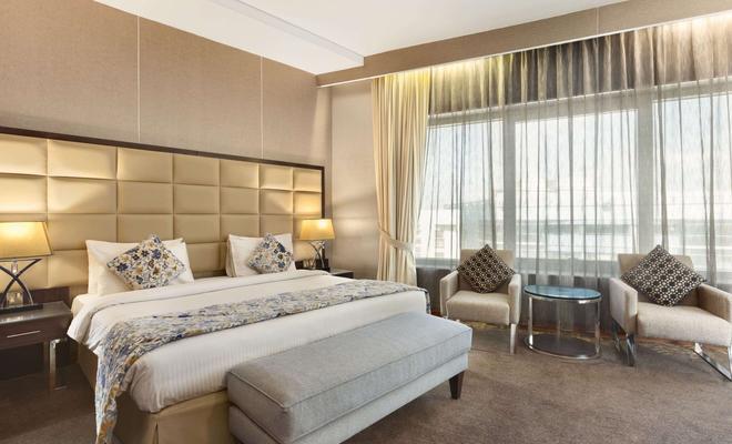 ハワード ジョンソン ホテルの最安値 3 711 ドバイの人気ホテルの料金比較 格安予約 Kayak カヤック ハワード ジョンソン ホテルの最安値 3 711 ドバイの人気ホテルの料金比較 格安予約 Kayak カヤック