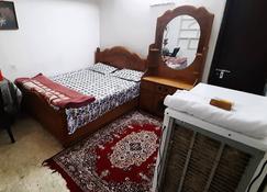 Private Room With Attached Bathroom - Hyderabad - Bedroom