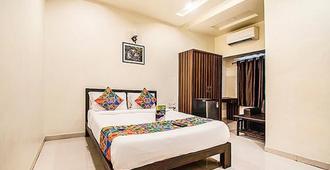 Fabhotel Maher Inn - Ahmedabad - Habitación