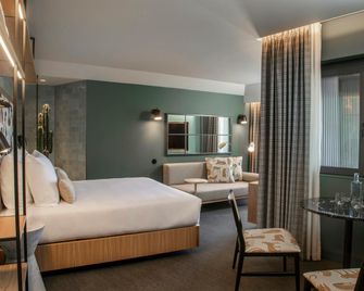 Se Catedral Hotel Porto, Tapestry Collection by Hilton - Porto - Bedroom