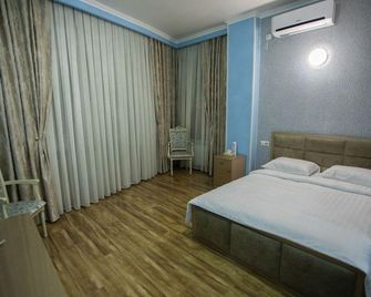 Nork Hotel - Ereván - Habitación