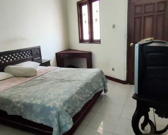 Mangkuyudan Hotel Solo - Surakarta City - Bedroom