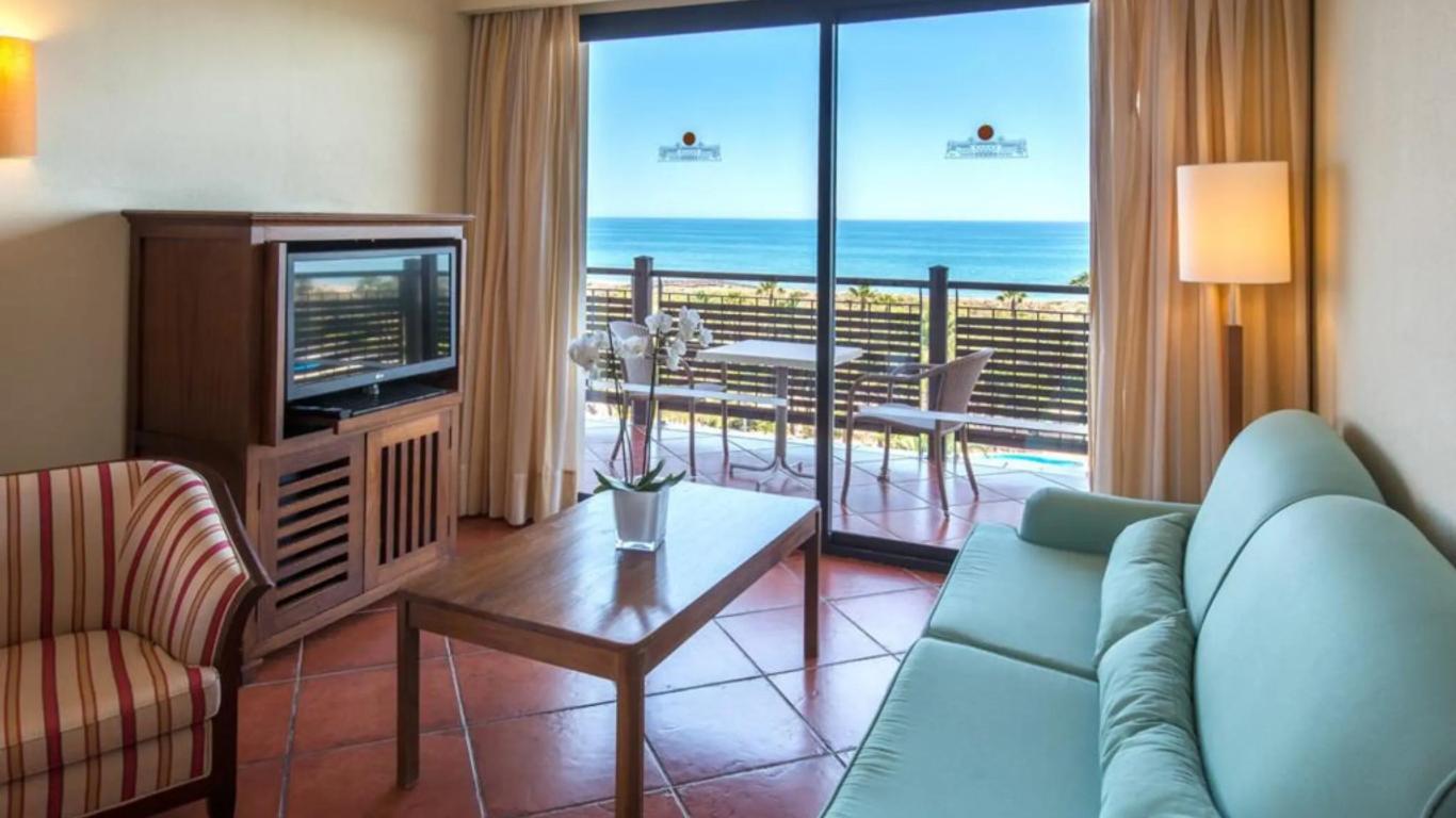 Puerto Antilla Grand Hotel