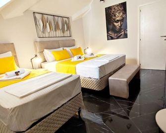 D & Sons Apartments - Kotor - Bedroom