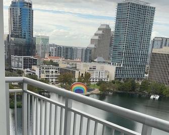 My downtow Home!! - Orlando - Balcon