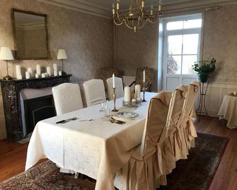 Roulage Ferme 18ème Normandie Plage - Longueville - Eetruimte