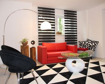 Modern apartment in the heart of Lower Franconia - Marktbreit - Sala de estar