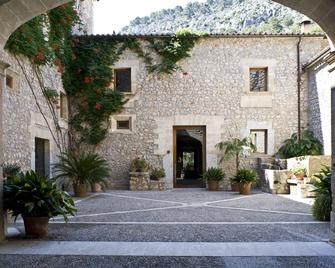 Son Brull Hotel & Spa - Pollença - Building