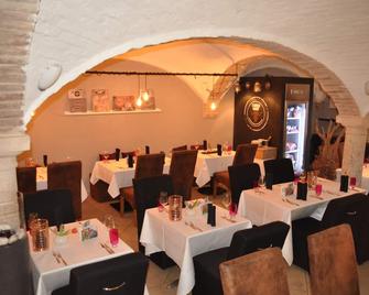 Augustlhof Restaurant & Hotel - Altdorf bei Landshut