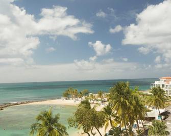 Windjammer Landing St.Lucia One Bedroom Deluxe Suite w/private deck+ plunge pool - Castries - Beach