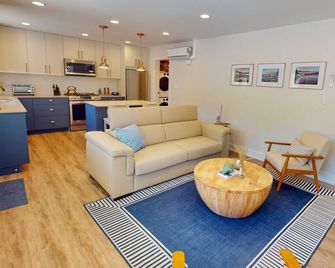 Bayside Cottage - Paradise by the Sea - Lund - Living room