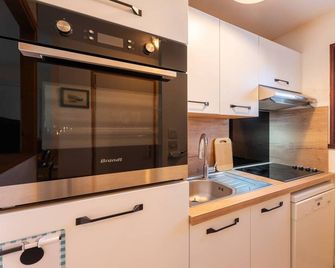 Maison Mitoyenne 3 Pieces Avec Jardin Pour 4 Pers A Locmariaquer - Fr-1-477-36 - Locmariaquer - Cuisine