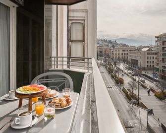 Macia Condor - Granada - Balcony