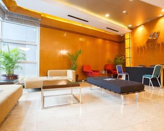 The Linden Suites - Pasig - Lobby