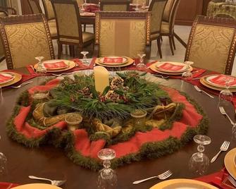 Theodos Hotel - Batroun - Restaurante