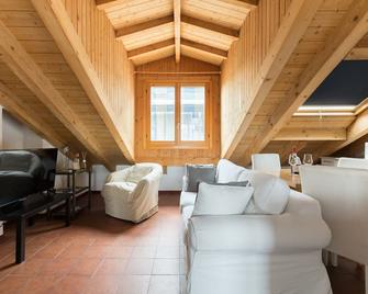 Mortara Navigli Apartments - Milano - Soggiorno