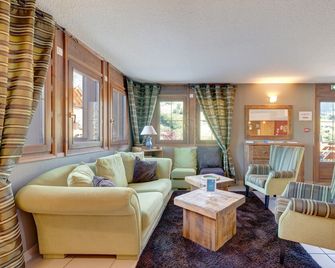 Le Coeur Des Evettes - Apt Aux Pieds Des Pistes - Flumet - Living room