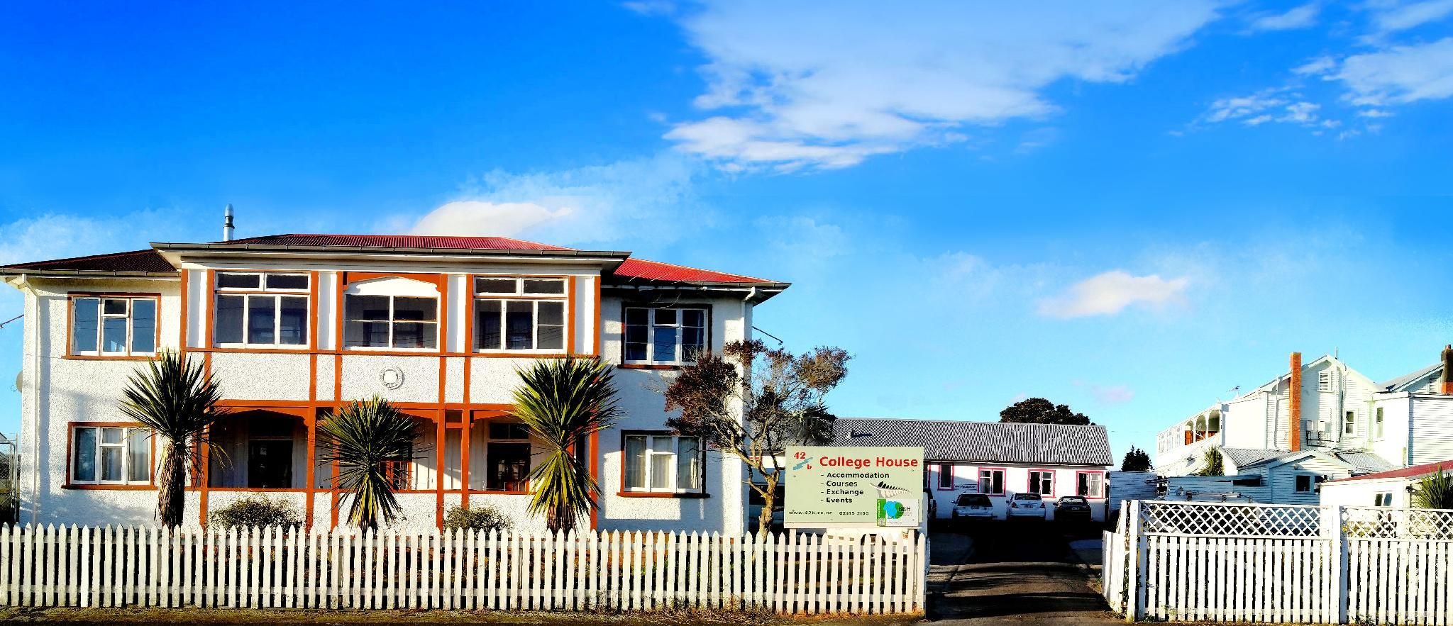 42b College House - Whanganui - Edificio