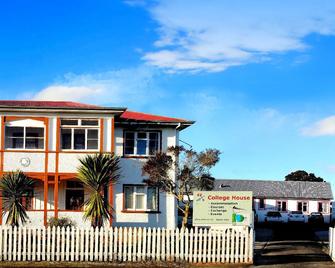 42b College House - Whanganui - Edificio