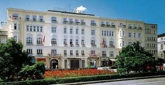 Bristol Hotel Salzburg - זלצבורג