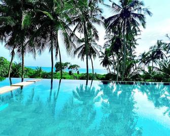 Buckingham Place - Tangalla - Pool