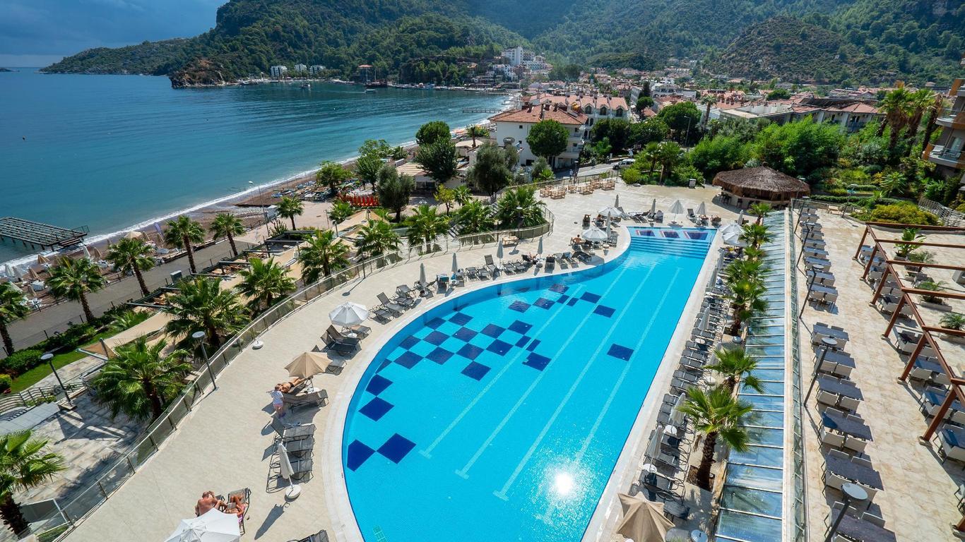 Turunc Premium Hotel